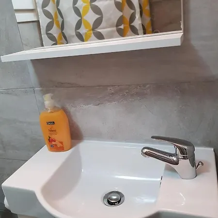 Kristalli Appartement