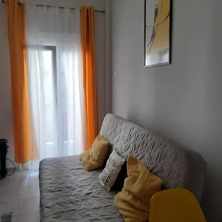 Kristalli Appartement *